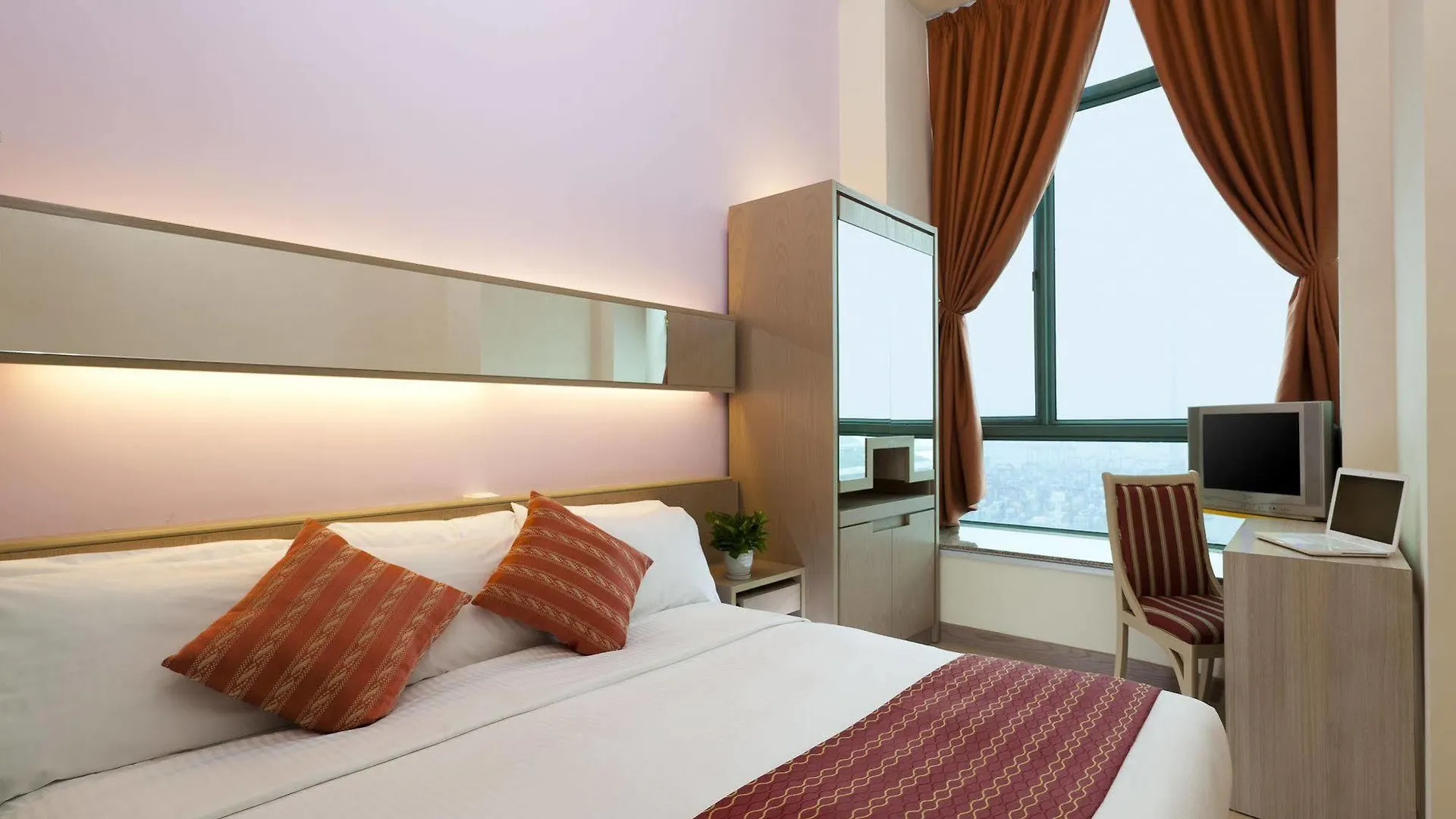 Rambler Garden Hotel Hong Kong 3*,