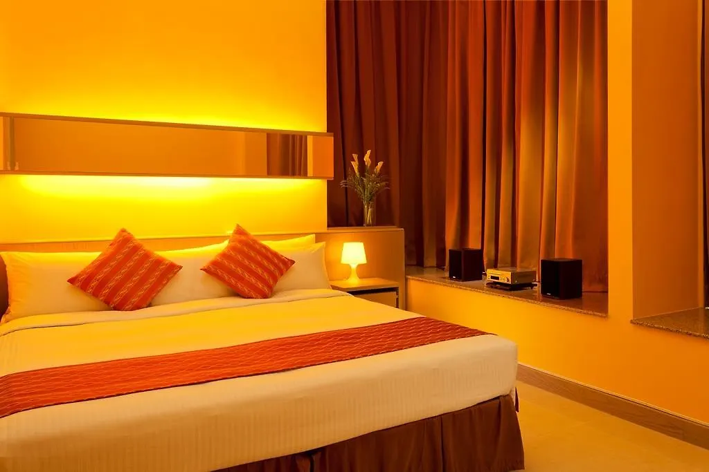 Rambler Garden Hotel Hong Kong 3*,